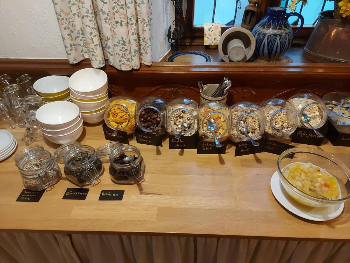 Hotel Weinhaus Am Stiftstor Treis-Karden Eksteriør billede
