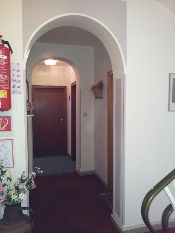 Hotel Weinhaus Am Stiftstor Treis-Karden Eksteriør billede